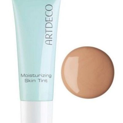 Moisturizing Skin Tint (Light)