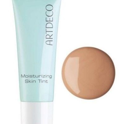 Moisturizing Skin Tint (Light)